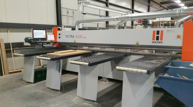 HolzHer Tectra6120 met automatische belading juni 2017.