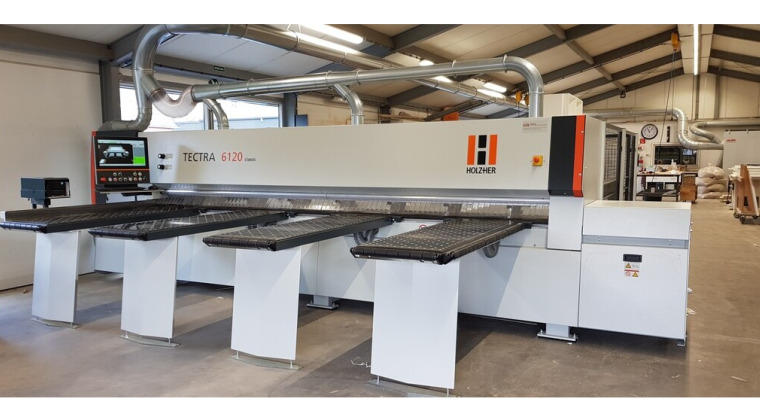 HolzHer Tectra 6120 opdeelzaag feb 2020 te Woerden.